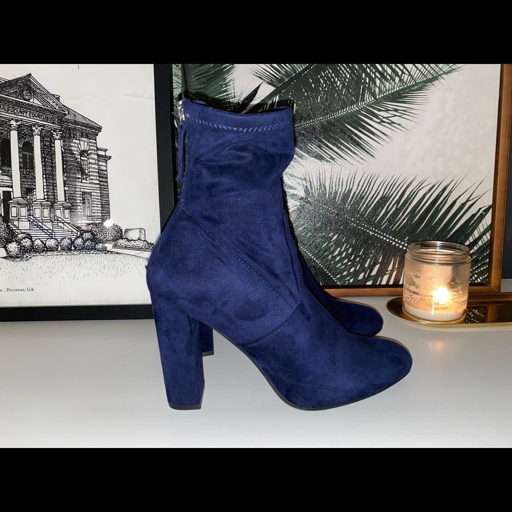 Steve Madden - Sock Bootie ✨